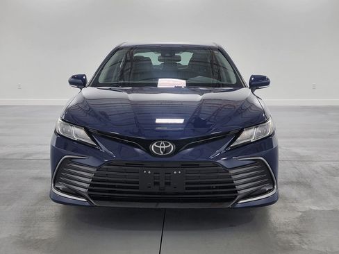 Used 2023 Toyota Camry LE image 3