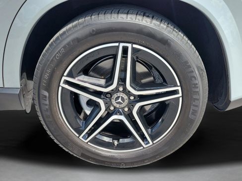 Certified 2024 Mercedes-Benz GLE 450 4MATIC image 35