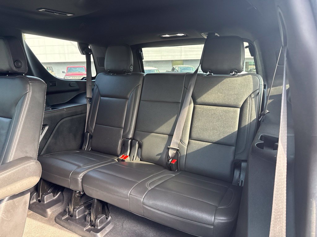 Used 2021 Chevrolet Tahoe Z71 w/ Rear Media and Nav Package AWD/4WD image 12