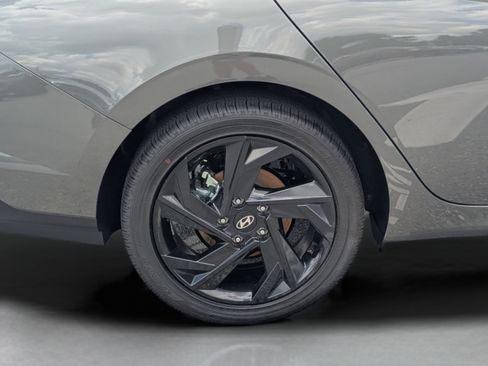 New 2026 Hyundai Elantra SEL Sport Premium FWD image 35