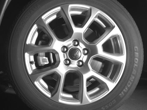 Used 2025 Jeep Compass Limited AWD/4WD image 12