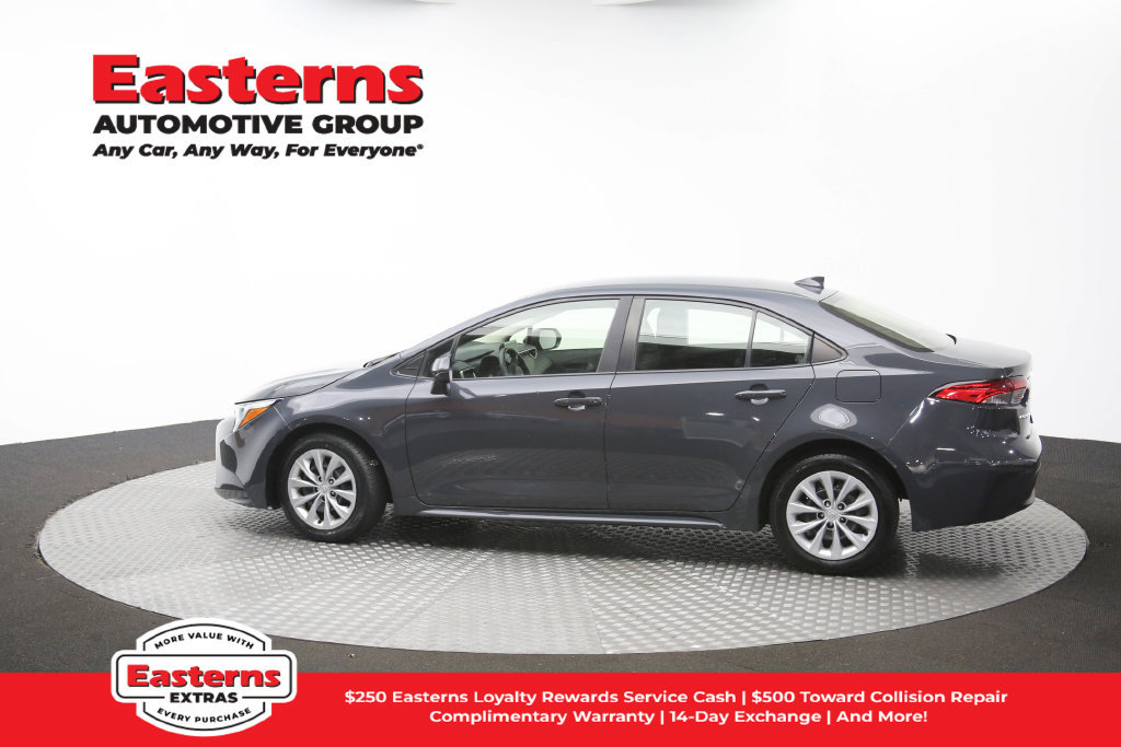 Used 2023 Toyota Corolla LE FWD image 60