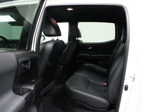 Used 2018 Toyota Tacoma TRD Pro image 13