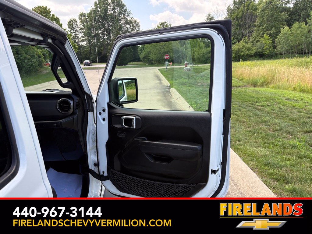 Used 2022 Jeep Wrangler Unlimited Sport AWD/4WD image 26