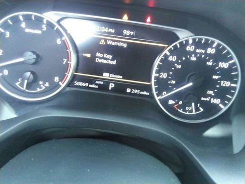 Used 2024 Nissan Rogue SV AWD/4WD image 9