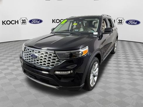 Used 2022 Ford Explorer Platinum w/ Equipment Group 601A AWD/4WD image 3