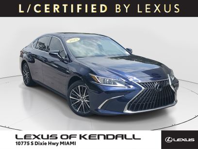 Used 2025 Lexus ES 300h w/ Premium Package