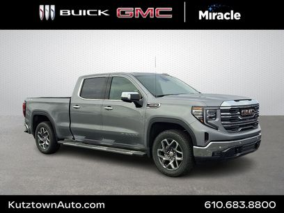 New 2026 GMC Sierra 1500 SLT w/ SLT Premium Package