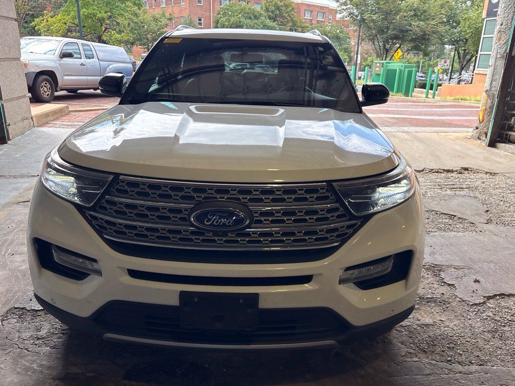 Used 2020 Ford Explorer Limited AWD/4WD image 8