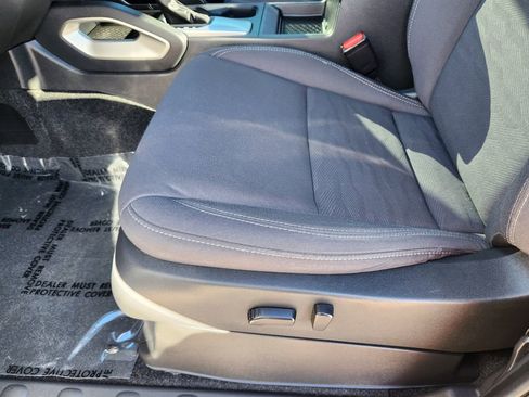 Used 2022 Nissan Frontier SV image 11