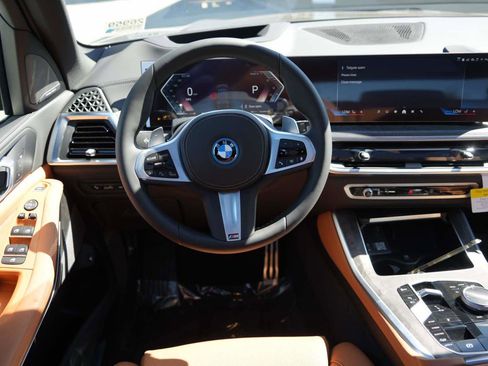 New 2026 BMW X5 xDrive50e w/ M Sport Package image 7