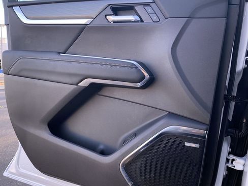 New 2026 GMC Acadia Elevation w/ LPO, Floor Liner Package image 30