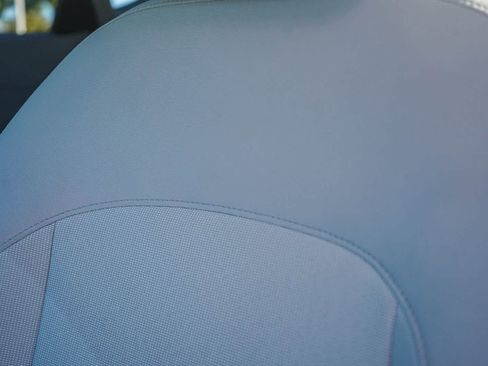 Certified 2025 Hyundai Kona SEL image 24