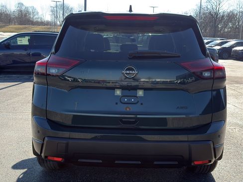 New 2026 Nissan Rogue SV AWD/4WD image 7