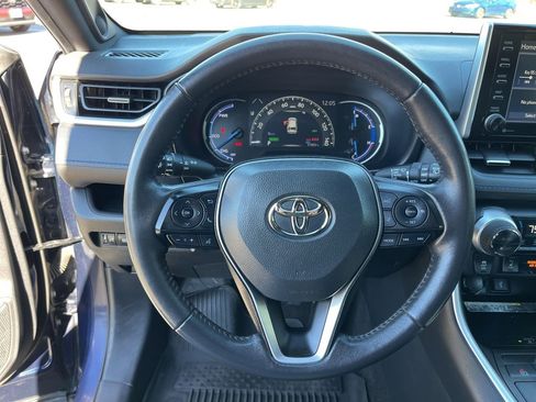 Used 2021 Toyota RAV4 XSE image 17