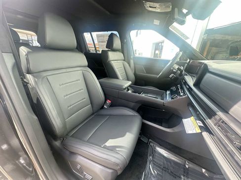 New 2025 Hyundai Santa Fe Calligraphy image 27