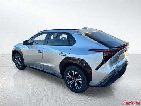 Certified 2024 Toyota bZ4X AWD w/ Weather Package image 3