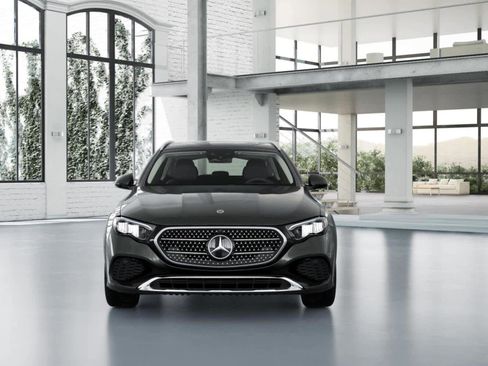 New 2026 Mercedes-Benz E 450 4MATIC All-Terrain Wagon image 7