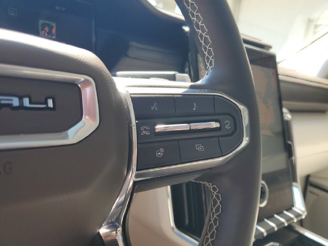 Used 2024 GMC Acadia Denali FWD image 21