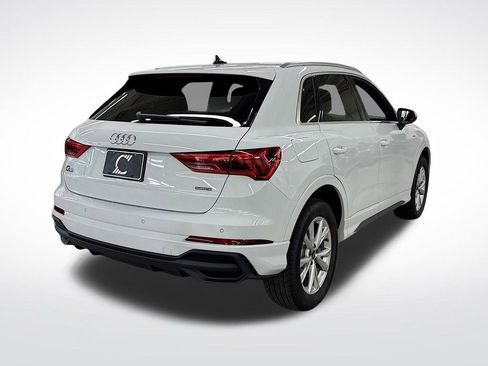 Used 2025 Audi Q3 2.0T Premium Plus image 5