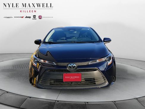 Used 2026 Toyota Corolla LE FWD image 18