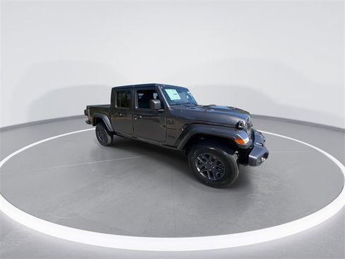 New 2025 Jeep Gladiator Sport image 2