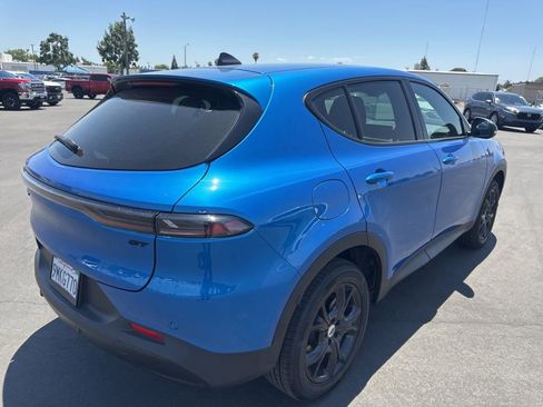 Used 2024 Dodge Hornet GT w/ GT Blacktop Package AWD/4WD image 5