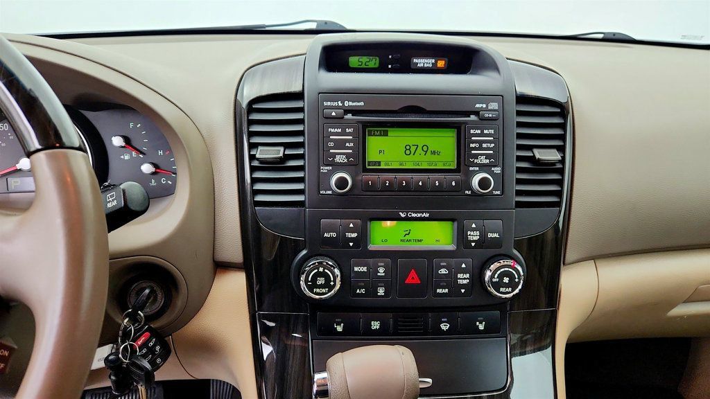 Used 2014 Kia Sedona EX FWD image 16