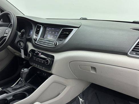 Used 2018 Hyundai Tucson SEL image 34