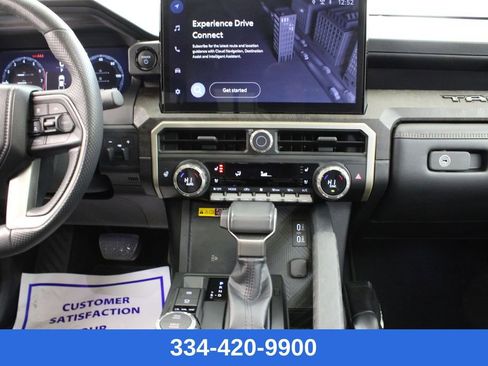 Used 2024 Toyota Tacoma Limited image 21