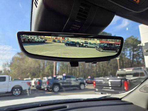 New 2026 GMC Acadia Elevation image 18