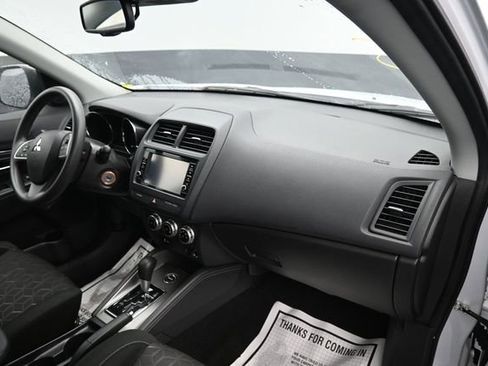 Used 2024 Mitsubishi Outlander Sport AWD image 9