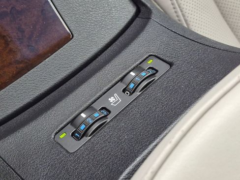 Used 2010 Lexus ES 350 FWD image 26