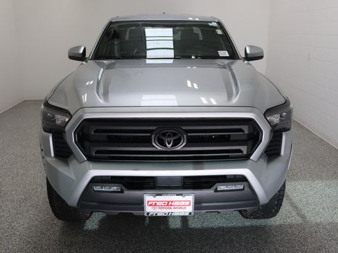 Used 2024 Toyota Tacoma SR5 RWD image 3