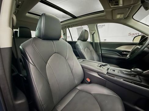 Used 2024 Toyota Grand Highlander FWD image 31