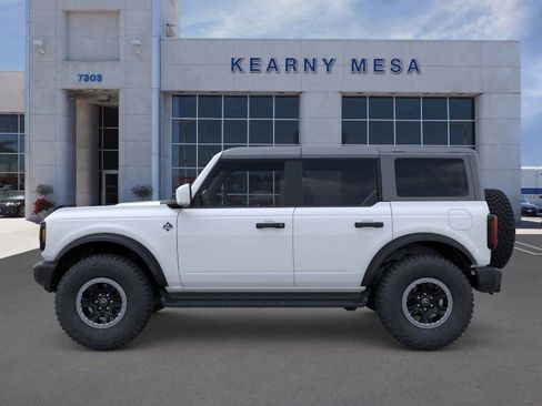 New 2026 Ford Bronco Outer Banks w/ Sasquatch Package image 32