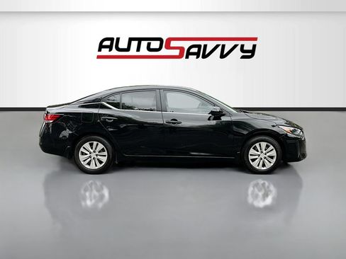 Used 2025 Nissan Sentra S FWD image 8