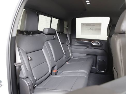 New 2026 Chevrolet Silverado 3500 LT w/ All Star Edition AWD/4WD image 11