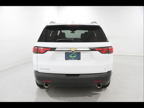 Certified 2023 Chevrolet Traverse LT FWD image 22