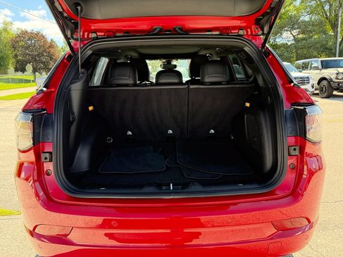 Used 2023 Jeep Compass Limited w/ Elite Group for (Red) Edition AWD/4WD image 11
