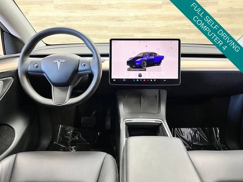 Used 2023 Tesla Model Y Long Range AWD/4WD image 2