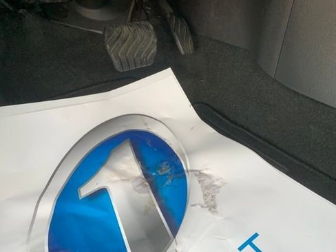 Used 2025 Nissan Altima 2.5 SV image 16