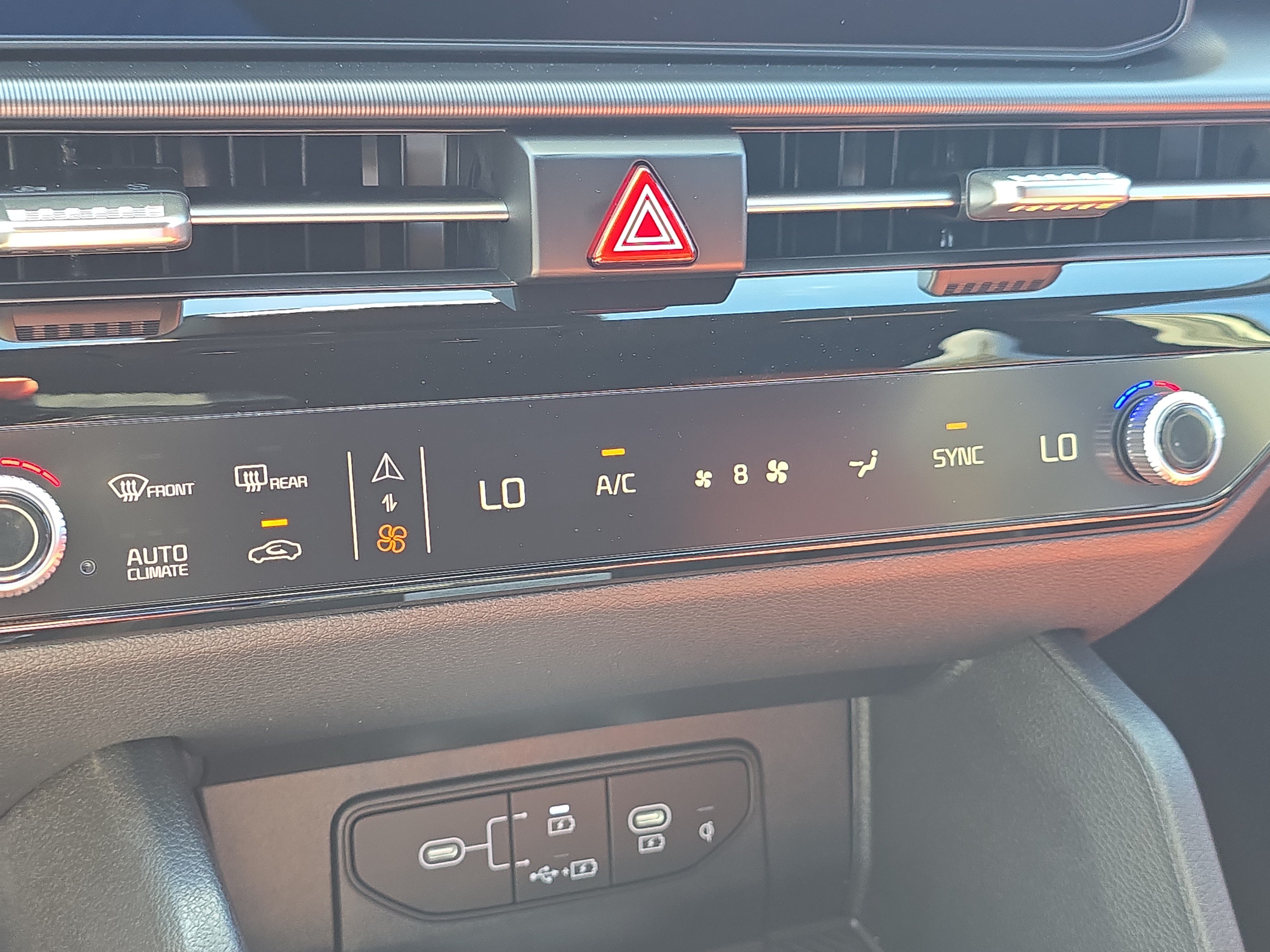 New 2027 Kia Sportage SX FWD image 26