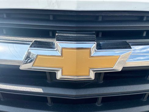Certified 2019 Chevrolet Blazer LT image 30