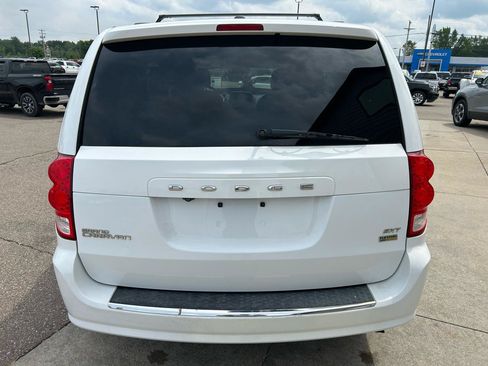 Used 2018 Dodge Grand Caravan SXT FWD image 6