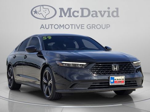 Used 2025 Honda Accord Sport image 7