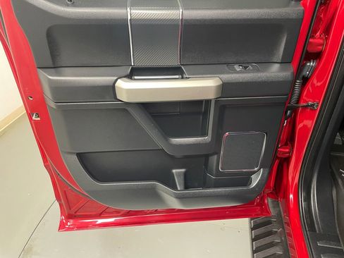 Used 2020 Ford F150 Lariat image 38