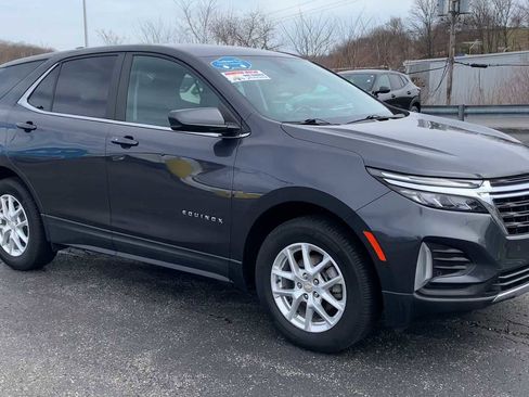Certified 2022 Chevrolet Equinox LT image 2