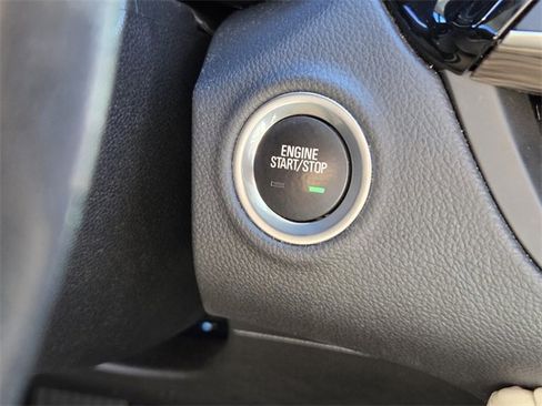Used 2019 Buick Envision Essence image 28