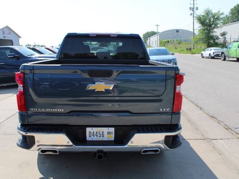 Used 2024 Chevrolet Silverado 1500 LTZ AWD/4WD image 2